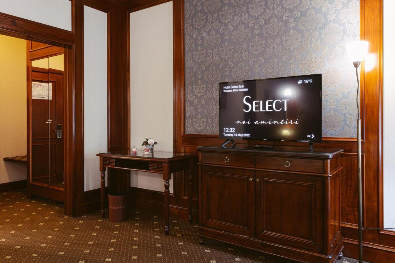 Hotel Select Iasi Exterior foto