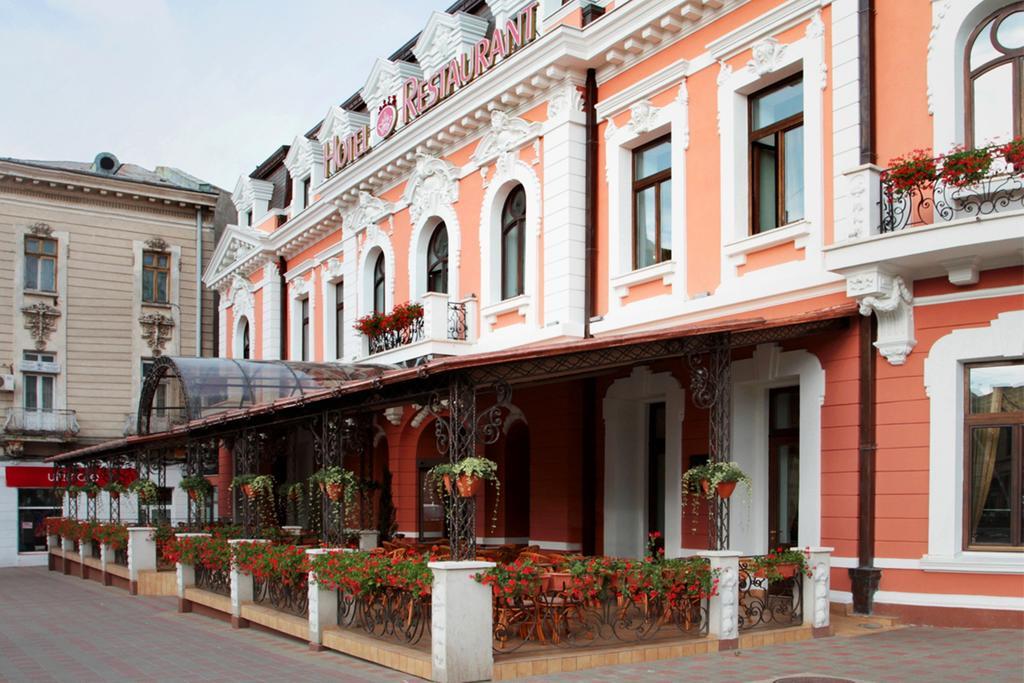 Hotel Select Iasi Exterior foto